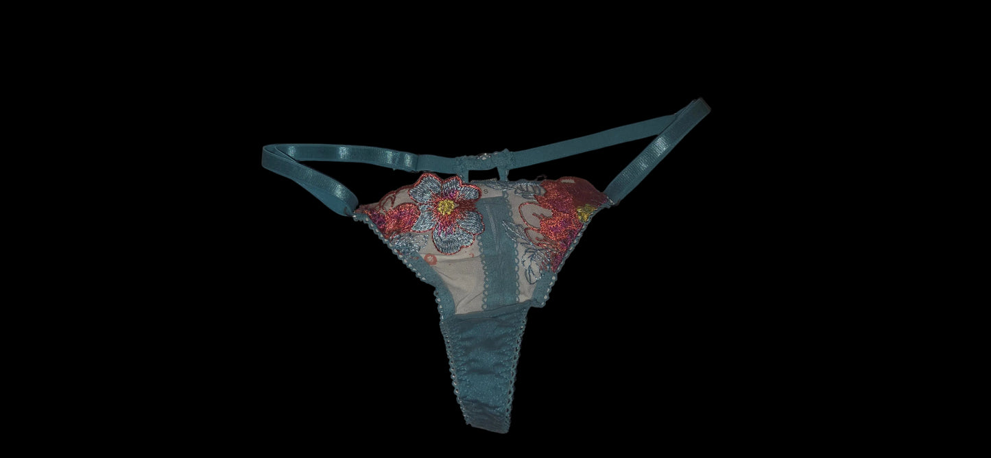 Sheer Embroidered Underwire 3-Piece Lingerie Set – Sky Blue